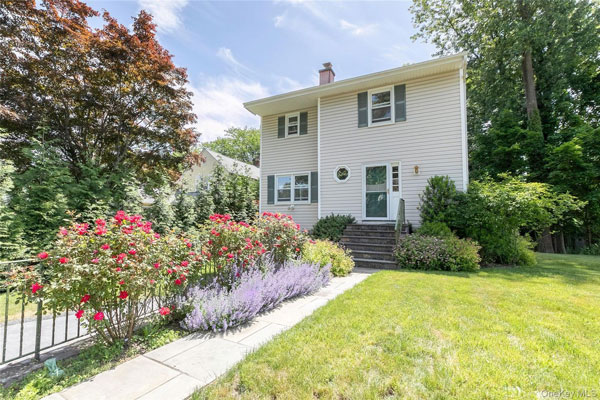 48 Clinton Ave